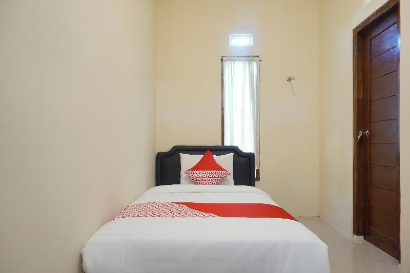 Reddoorz At Mahameru Residence Yogyakarta Kejayan Exterior foto